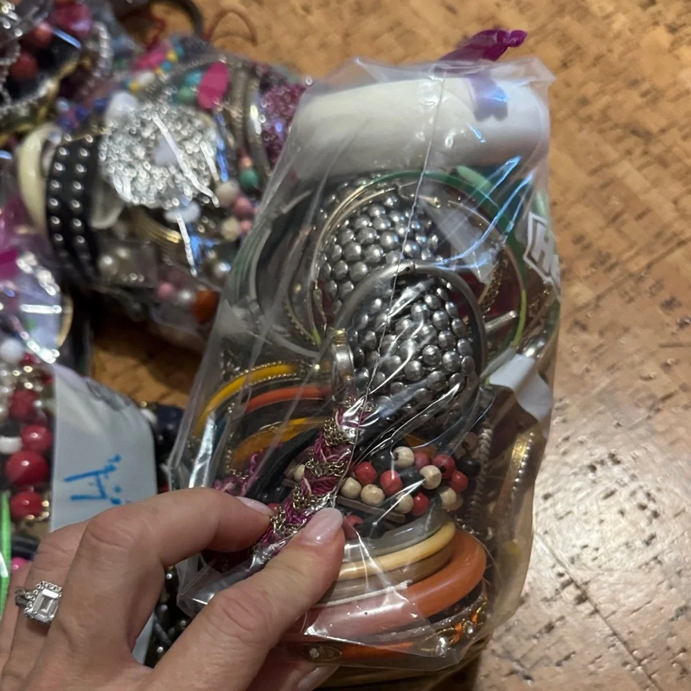 Mixed Jewelry and Accessories Bundle